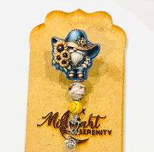 Load image into Gallery viewer, SUNFLOWER GNOME FARMER