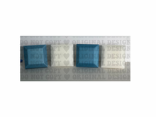 Load image into Gallery viewer, ACRYLIC BLANK & FRESHIE PEDESTAL