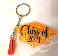 Load image into Gallery viewer, GRADUATION CAP WITH TASSEL