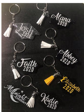 Load image into Gallery viewer, GRADUATION CAP WITH TASSEL