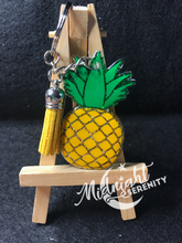 Load image into Gallery viewer, PINEAPPLE